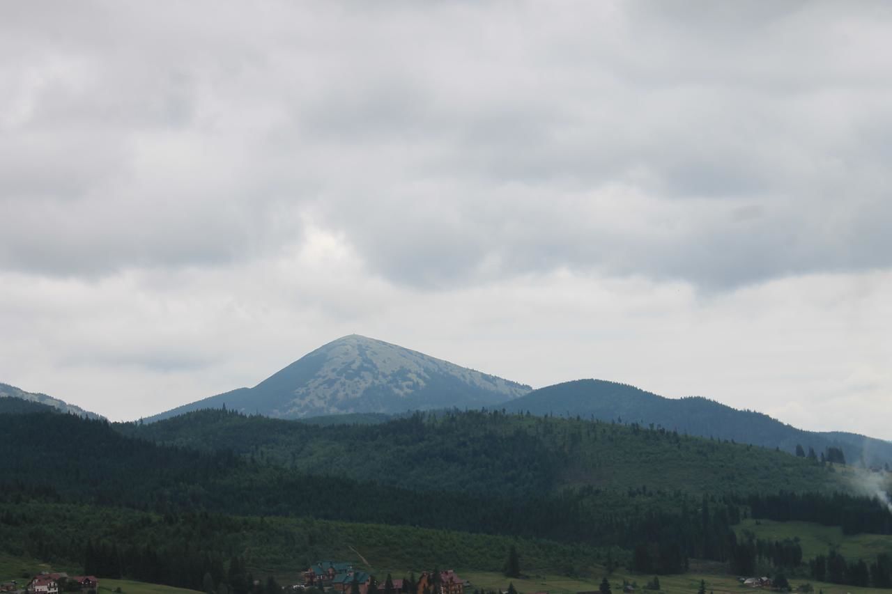 Гостевой дом Cottage u Yaremy Mykulychyn Микуличин-8